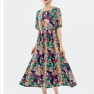 NWT Buykud Floral Midi Dress Size M